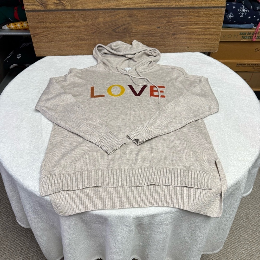 Rachel Zoe size small Light Tan Knit Top with hood, very lightweight - Picture 7 of 7
